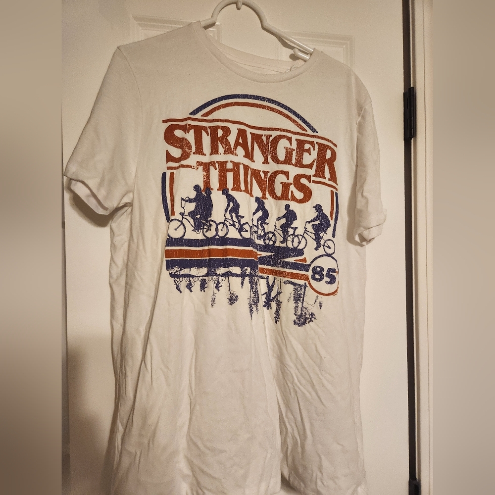 Stranger things tshirt